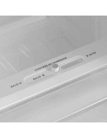Frigorífico Svan, Nofrost, A+/F, 167cm, 55cm, 60cm, Inox, Electrónico, Zona Chiller