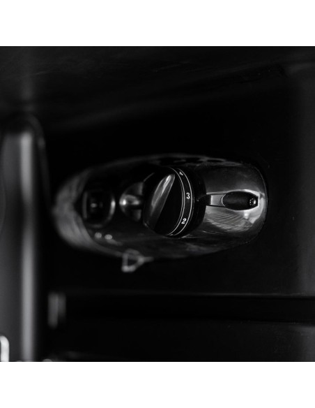 Refrigerador Svan, Cíclico, 115L, A/E, 84.8cm, 54cm, 54cm, Negro, Electrónico, Puerta Cristal 